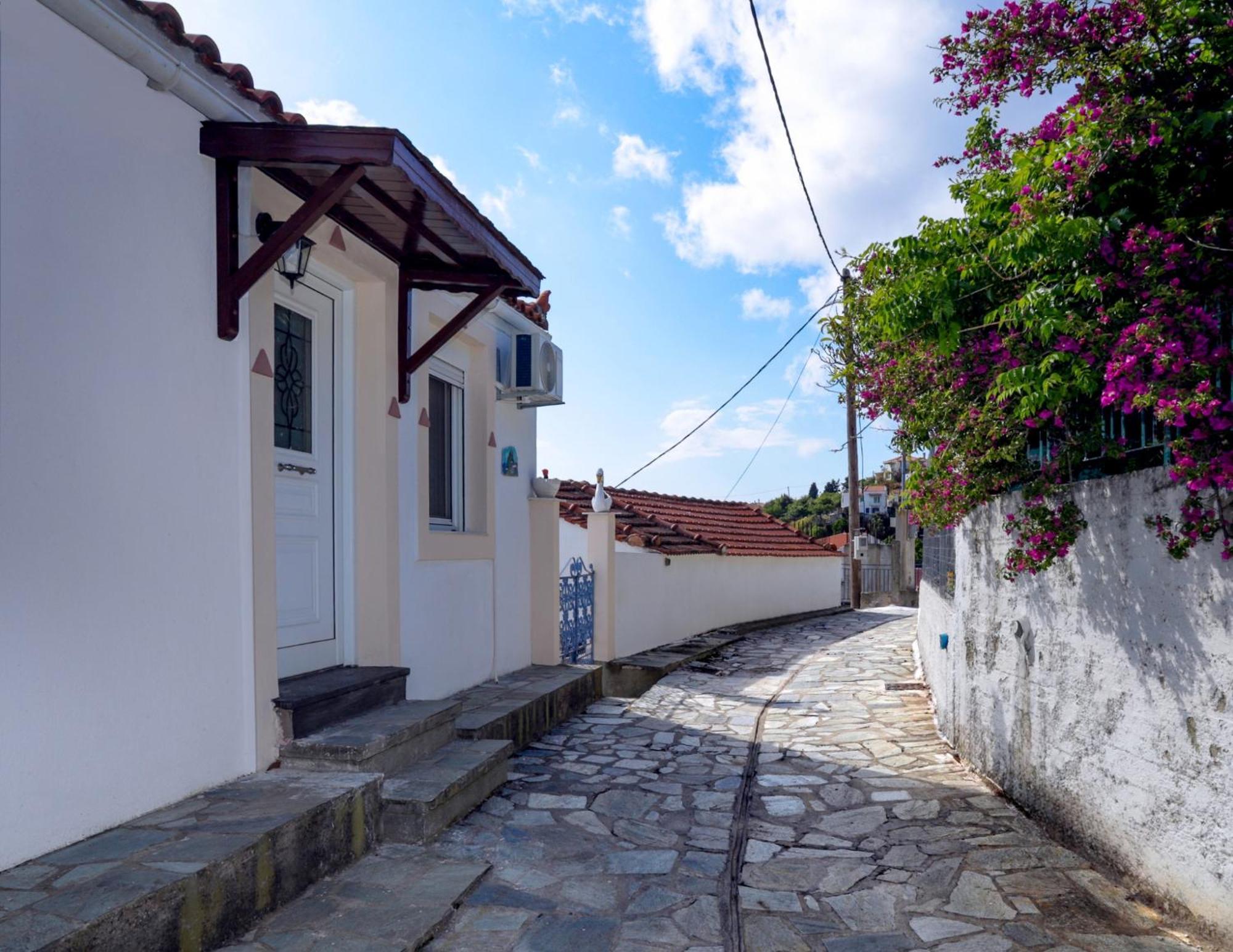 Готель Angelinas House Глосса Екстер'єр фото